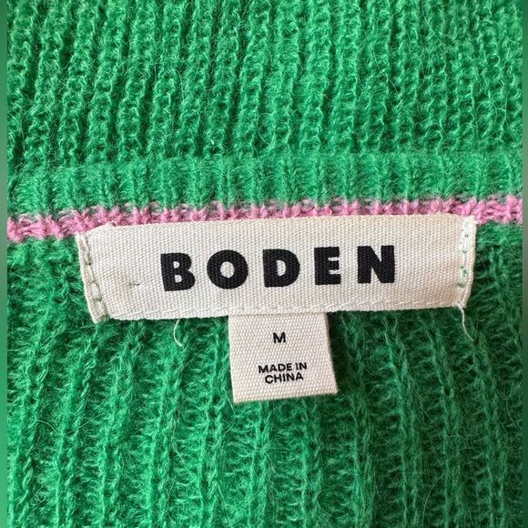 Boden V-Neck Cropped Knit Cardigan Green Size M Soft Lightweight - Picture 2 of 4